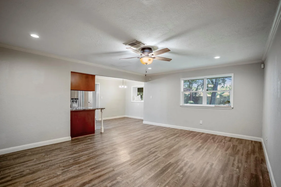 Photo of 2411 Orange Street
