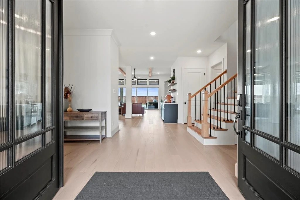 Photo of 7630 Redwoods Forest Drive