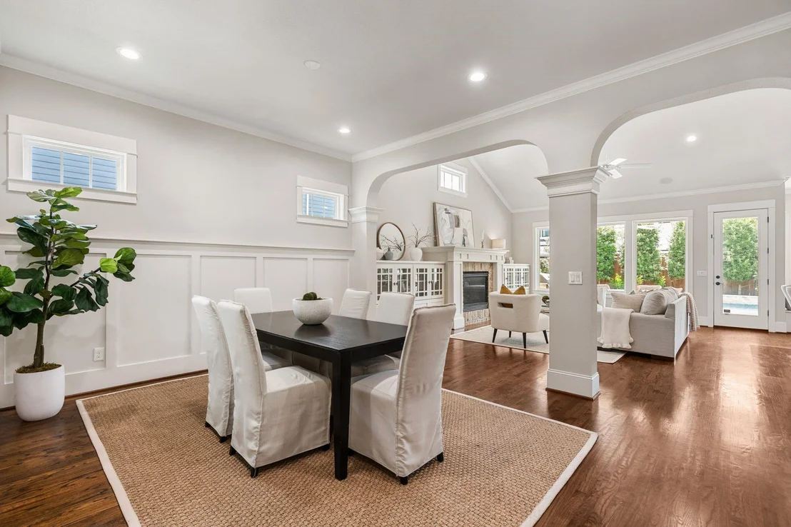 Photo of 1321 Chamboard Lane