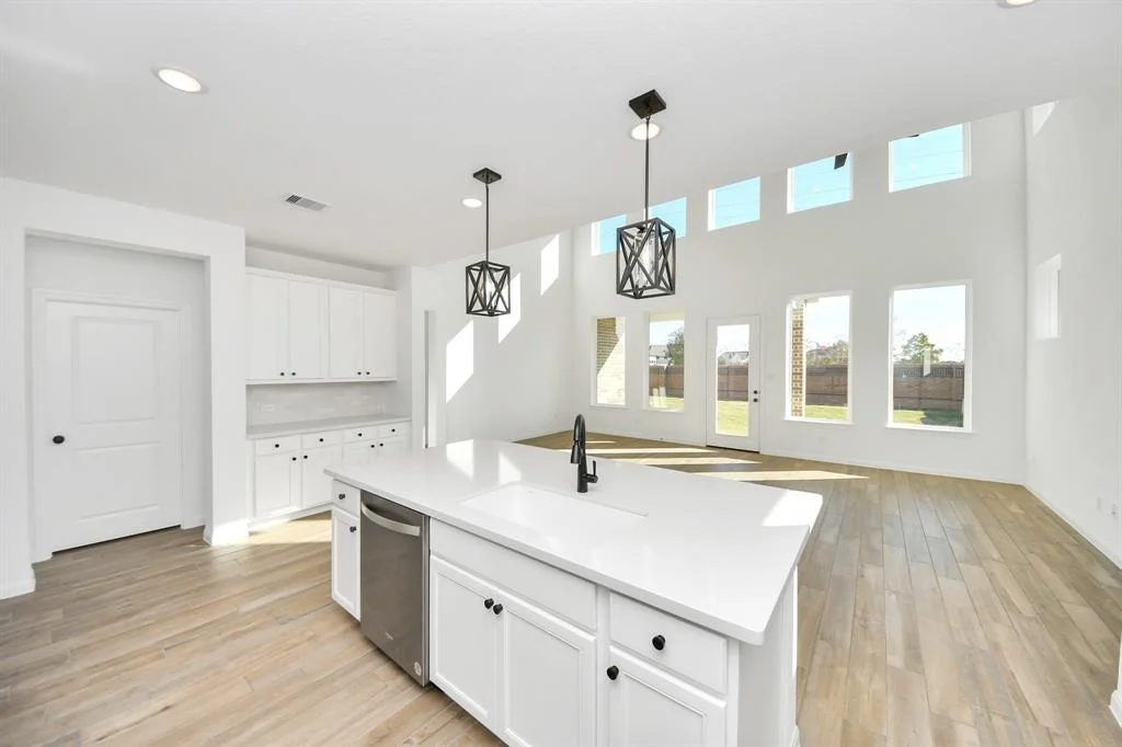 Photo of 7206 Swinging Oak Circle
