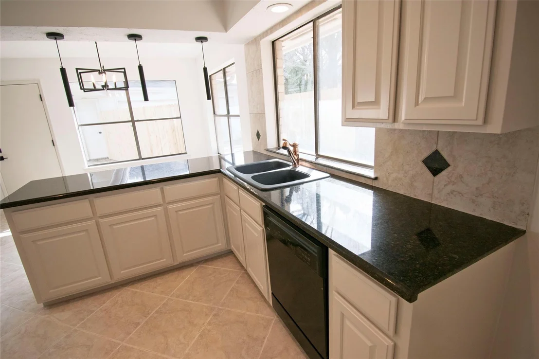 Photo of 14811 Delbarton Drive