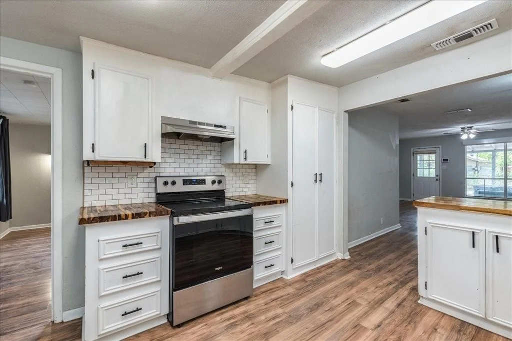 Photo of 1124 Timber Elm