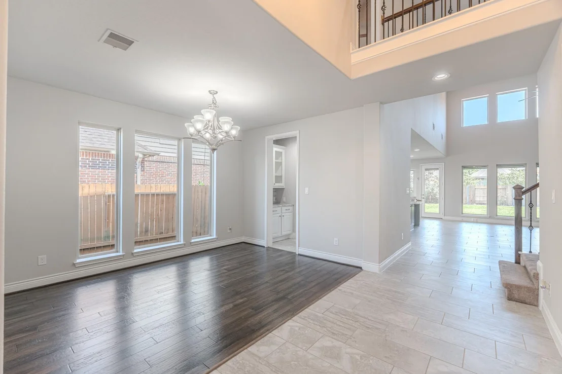 Photo of 27918 Madison Bend Drive