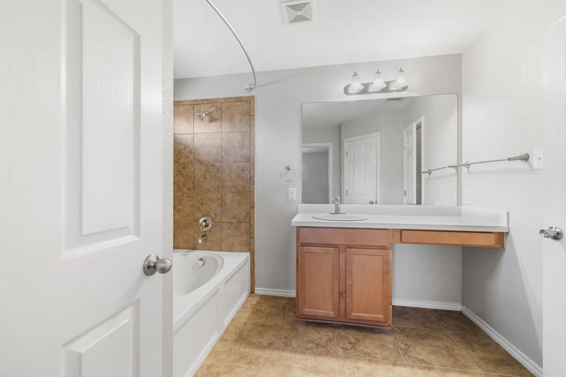 Photo of 3103 Thunder Gulch