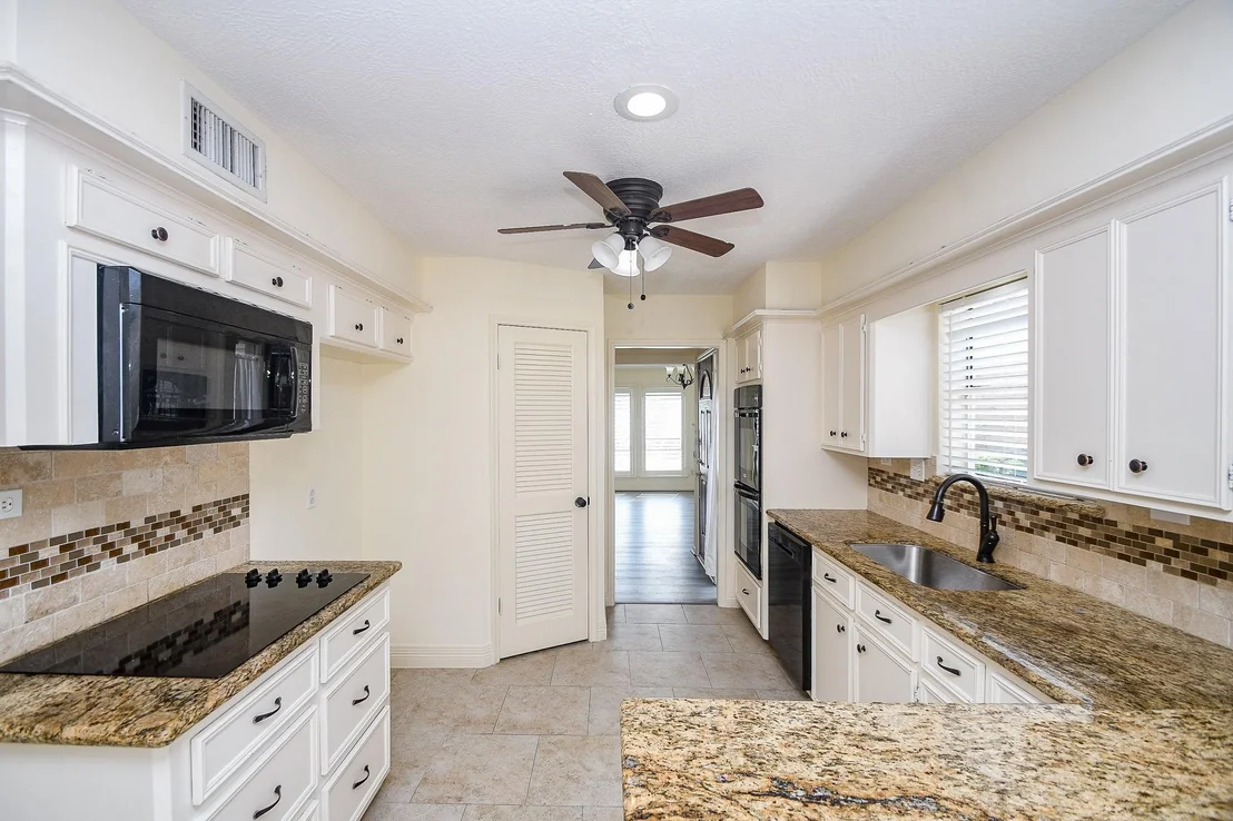 Photo of 4045 Heathersage Drive
