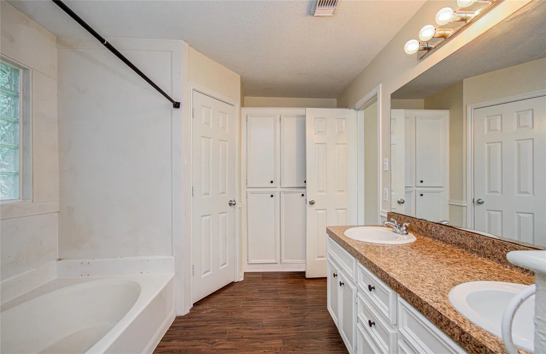 Photo of 231 Cool Cove