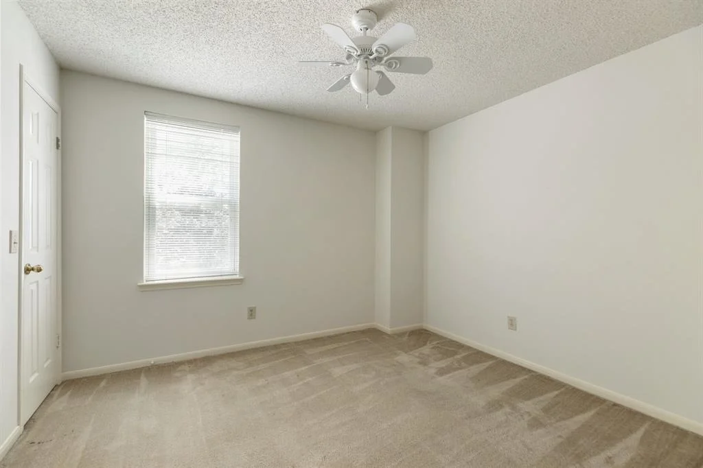 Photo of 10210 Elk Point Lane
