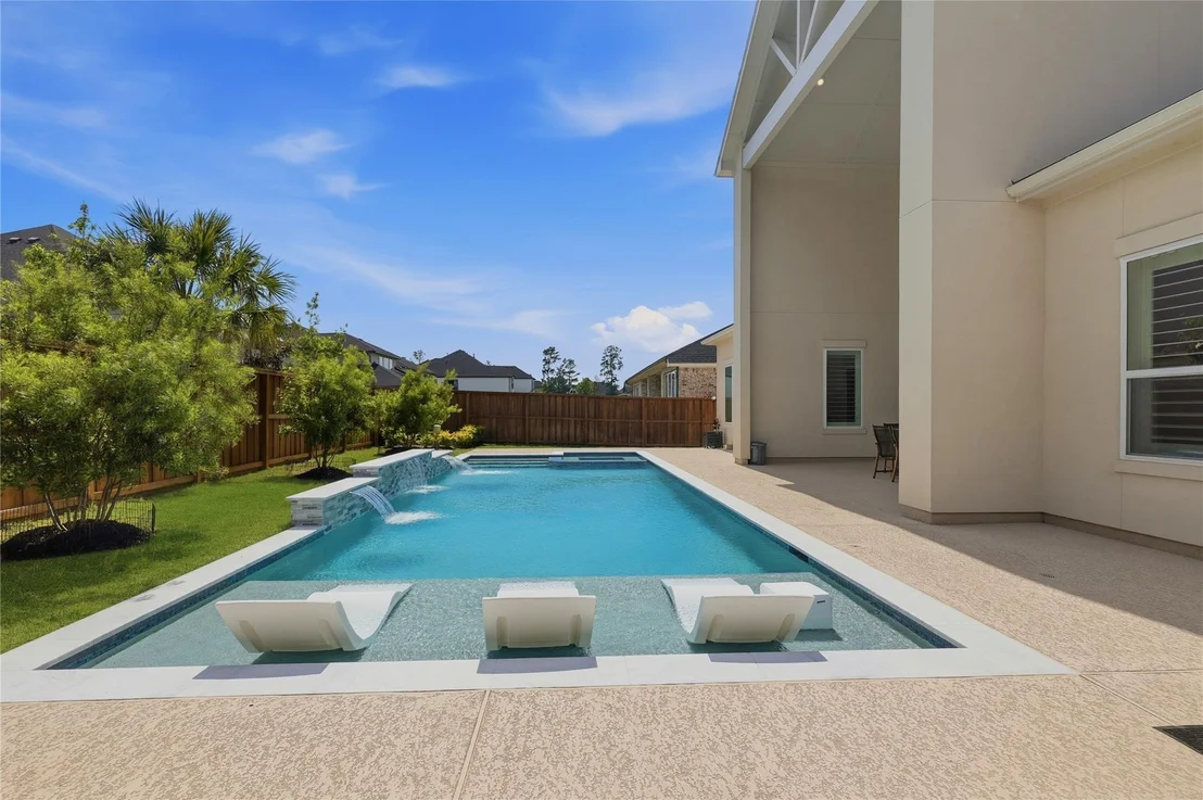 Photo of 4114 Pleasant Ridge Drive