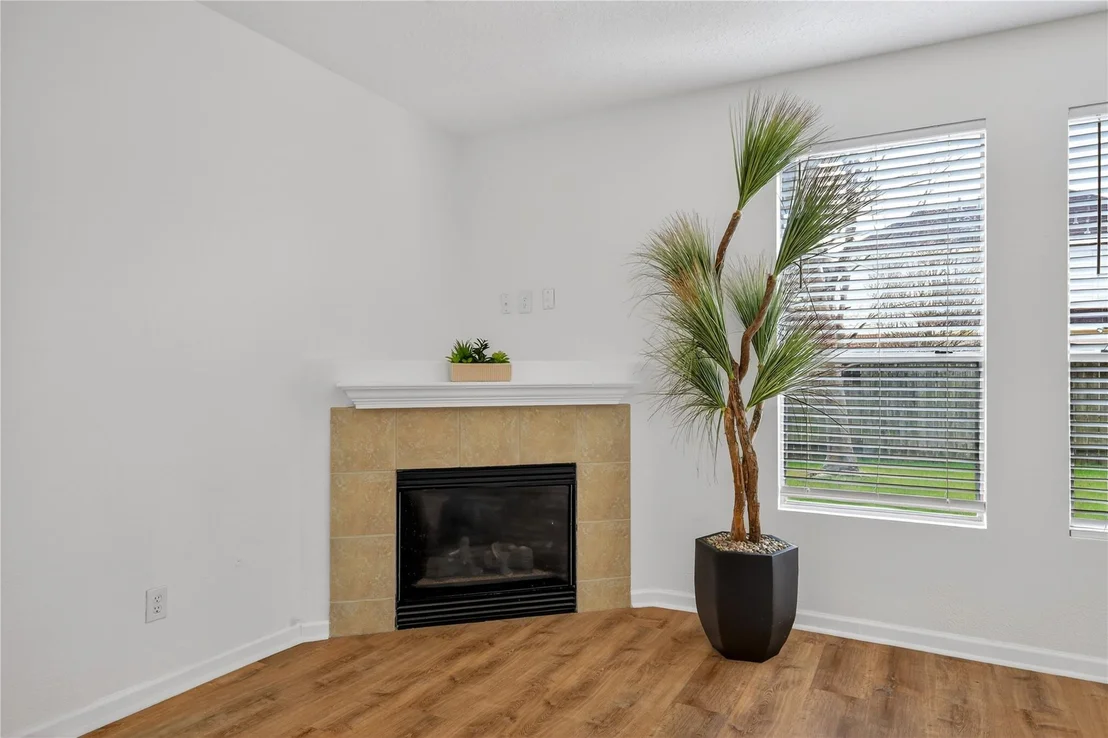 Photo of 19503 Juniper Vale Circle