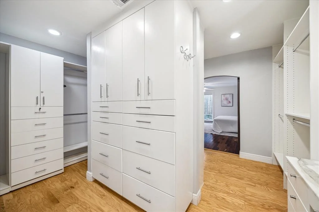 Photo of 6825 Bellgreen Drive