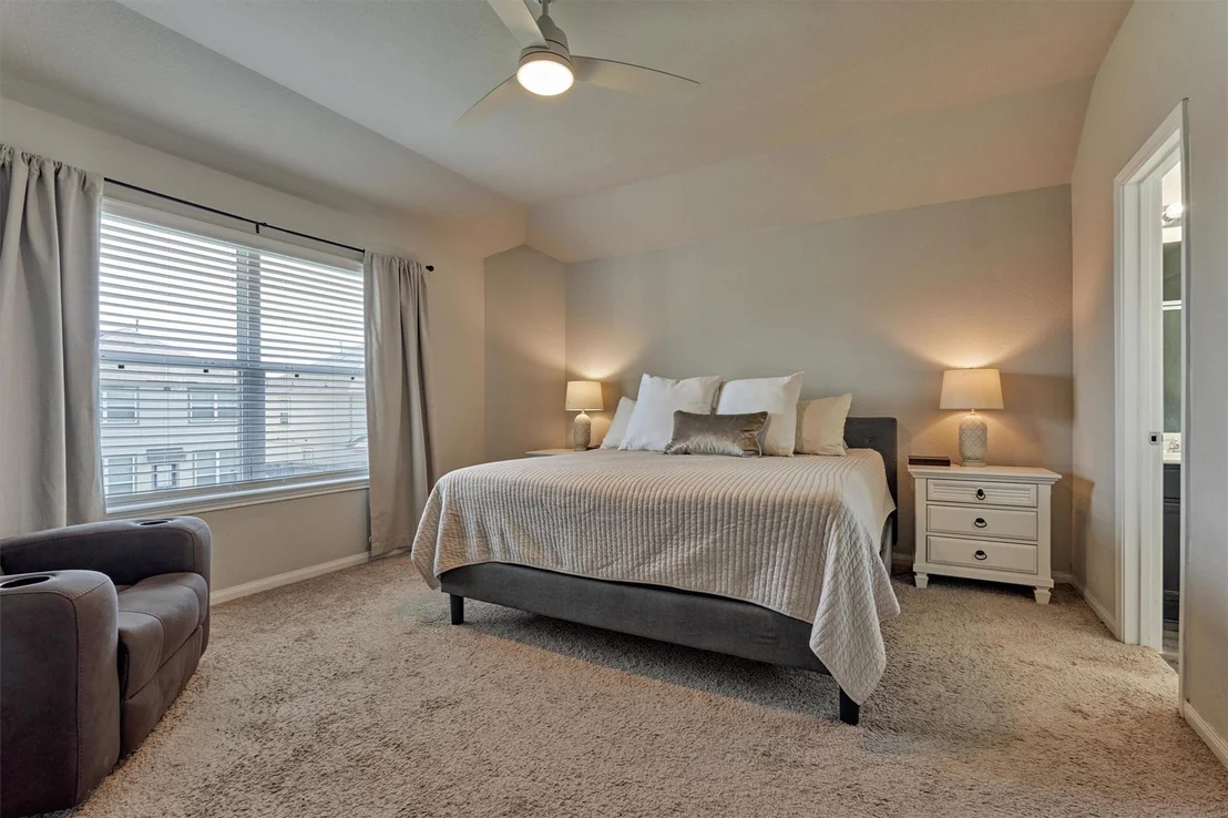 Photo of 25615 Brooklyn Lane