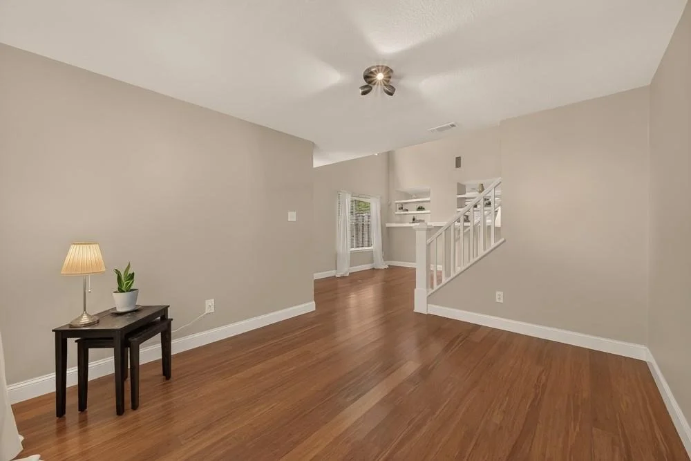 Photo of 51 E Autumn Branch Circle