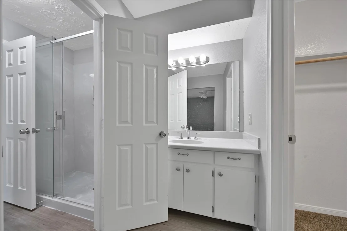 Photo of 2519 River Ridge Drive