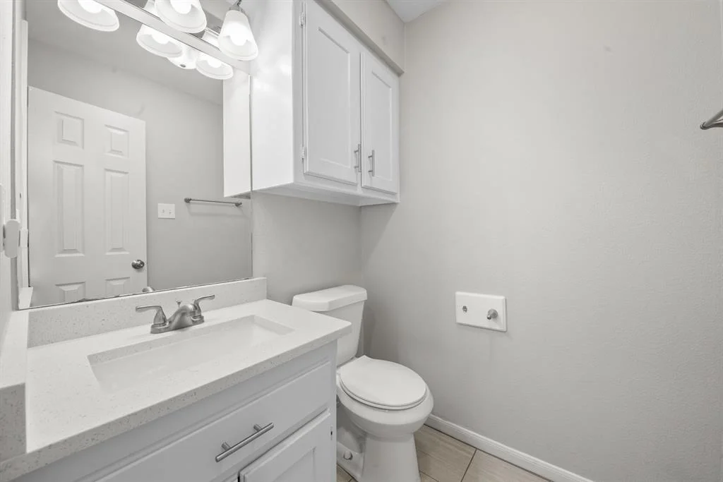 Photo of 2822 Roseheath Lane
