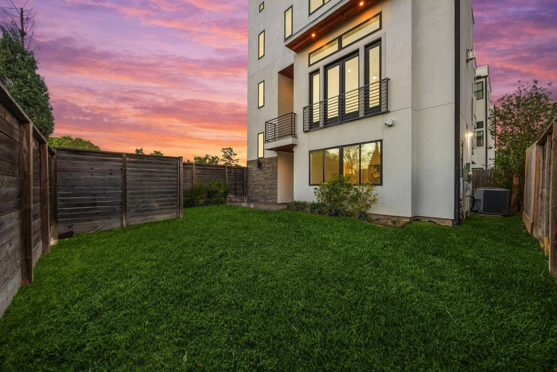Photo of 7327 Shadyvilla Pointe Drive