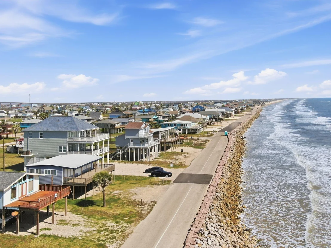 Photo of 706 Beach Drive