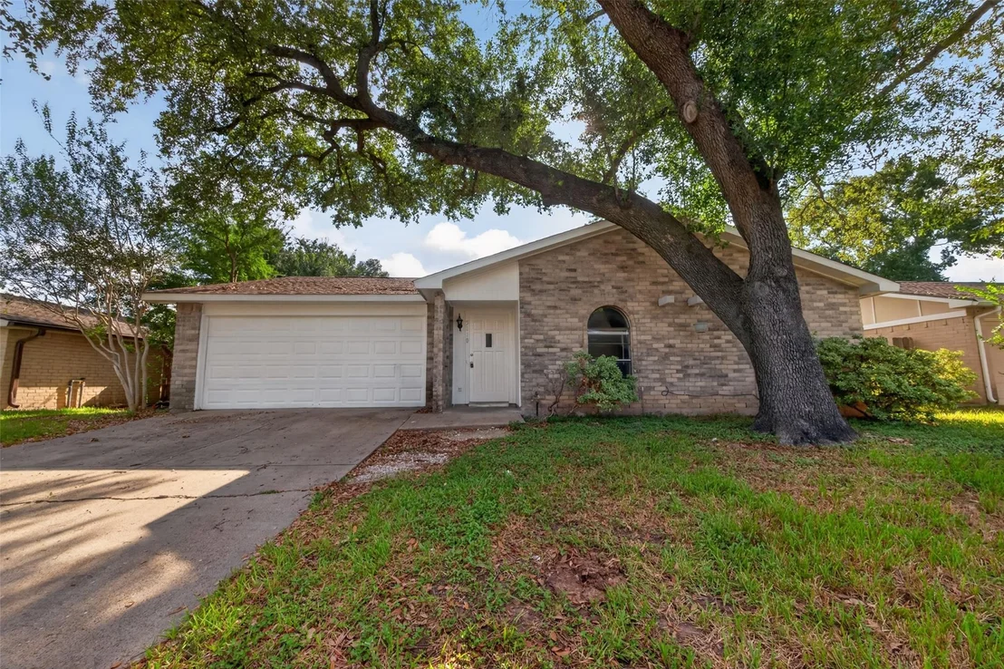 Photo of 5110 Lerwick Drive