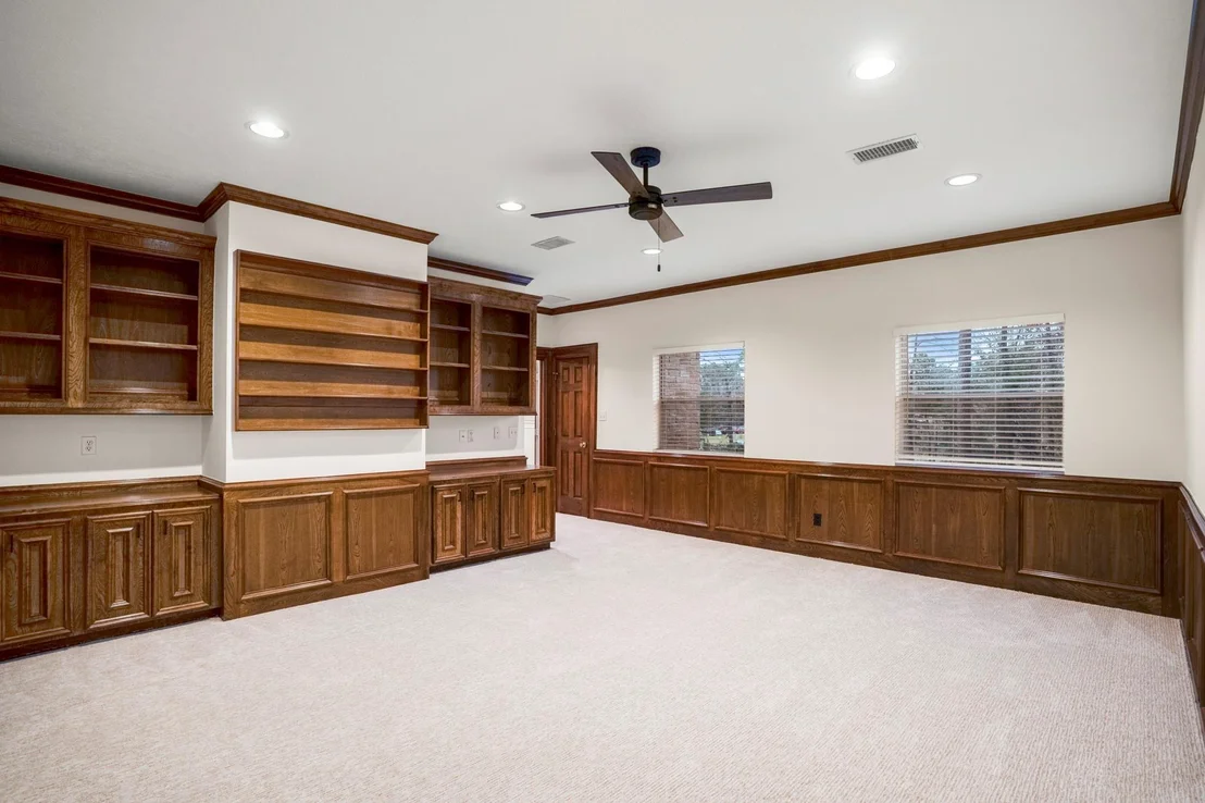 Photo of 46 Hillock Woods