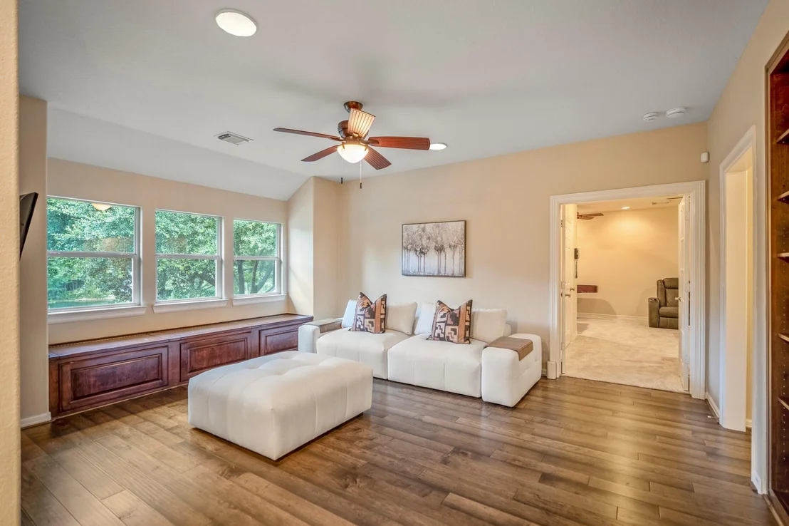 Photo of 67 N Pentenwell Circle