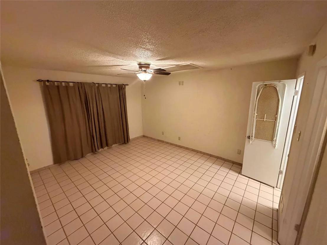 Photo of 14631 Leacrest Drive