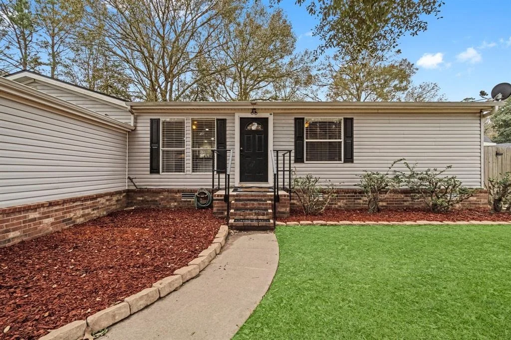 Photo of 16314 Wild Oak Lane