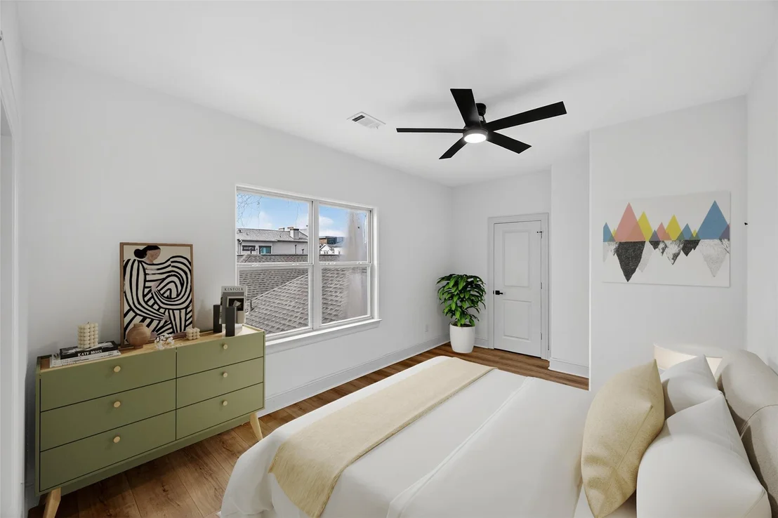 Photo of 2407 Radcliffe Street