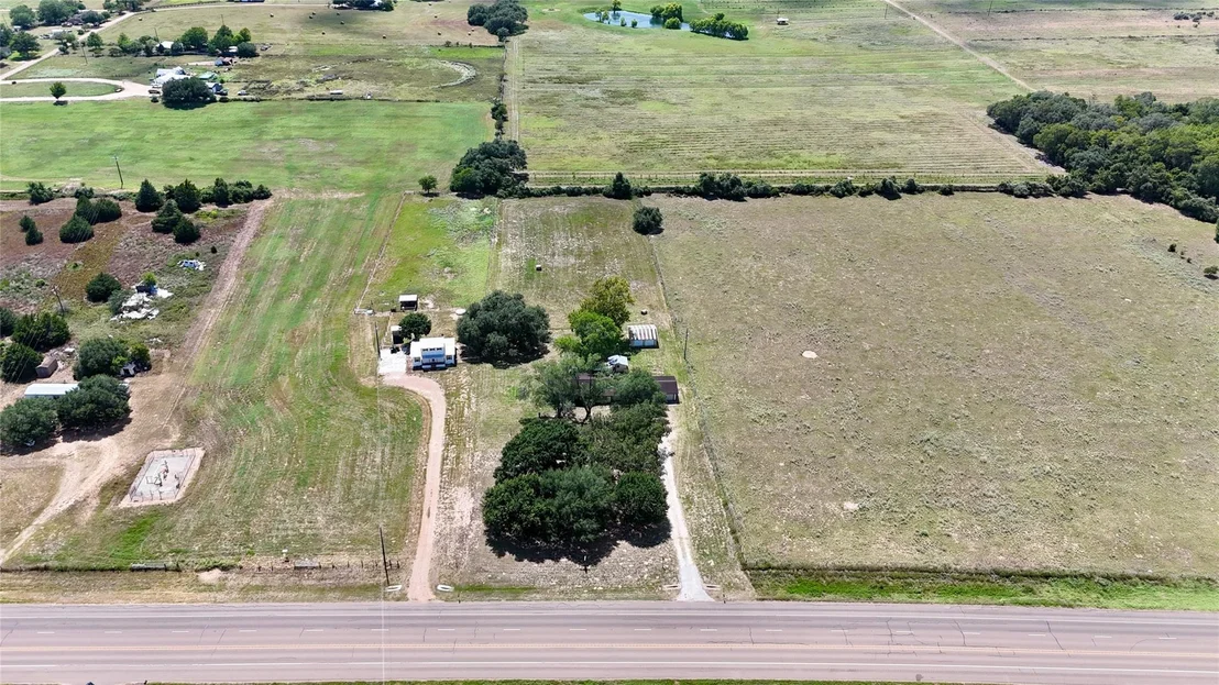 Photo of 2388 Us Highway 77 S