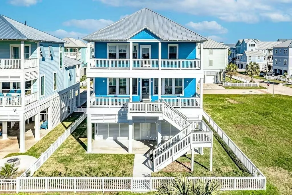 Photo of 3814 Abalone Road