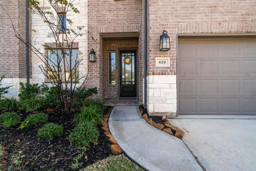 Photo of 619 Cibolo Creek