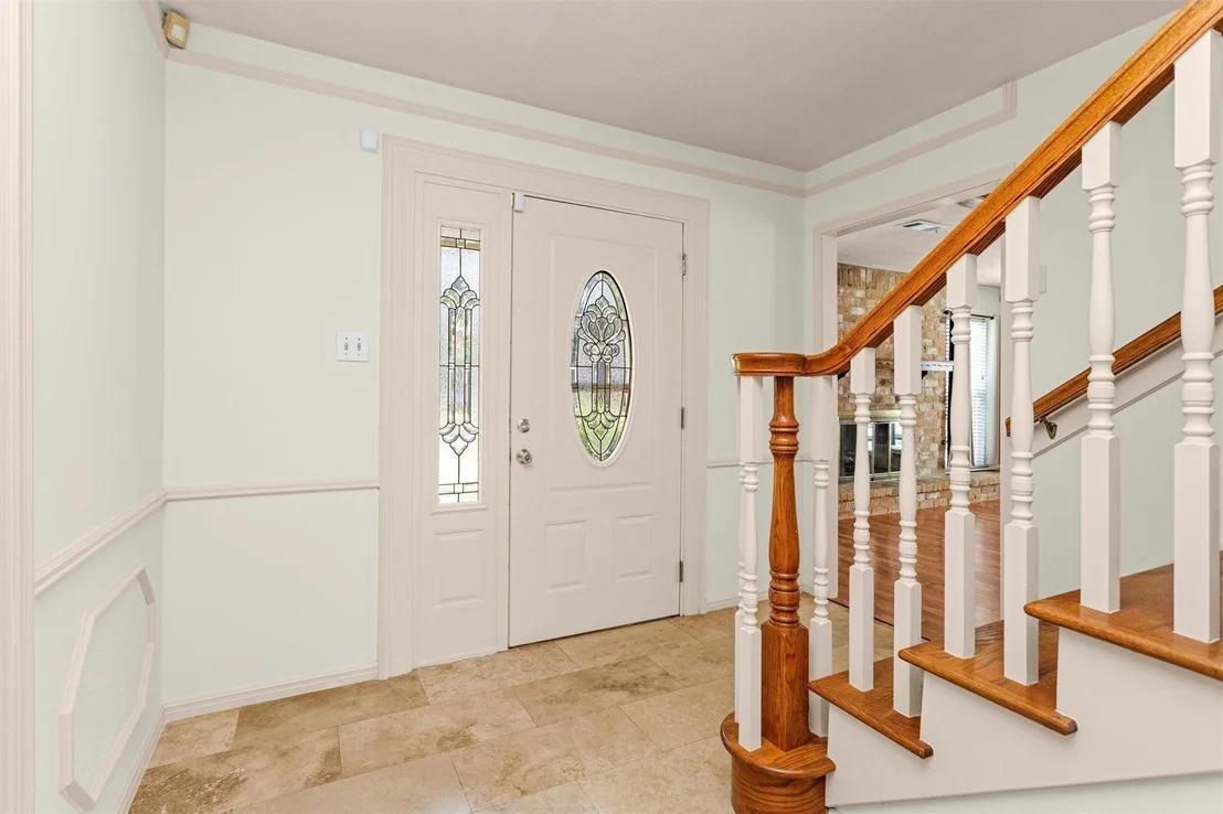 Photo of 8231 Glencliffe Lane