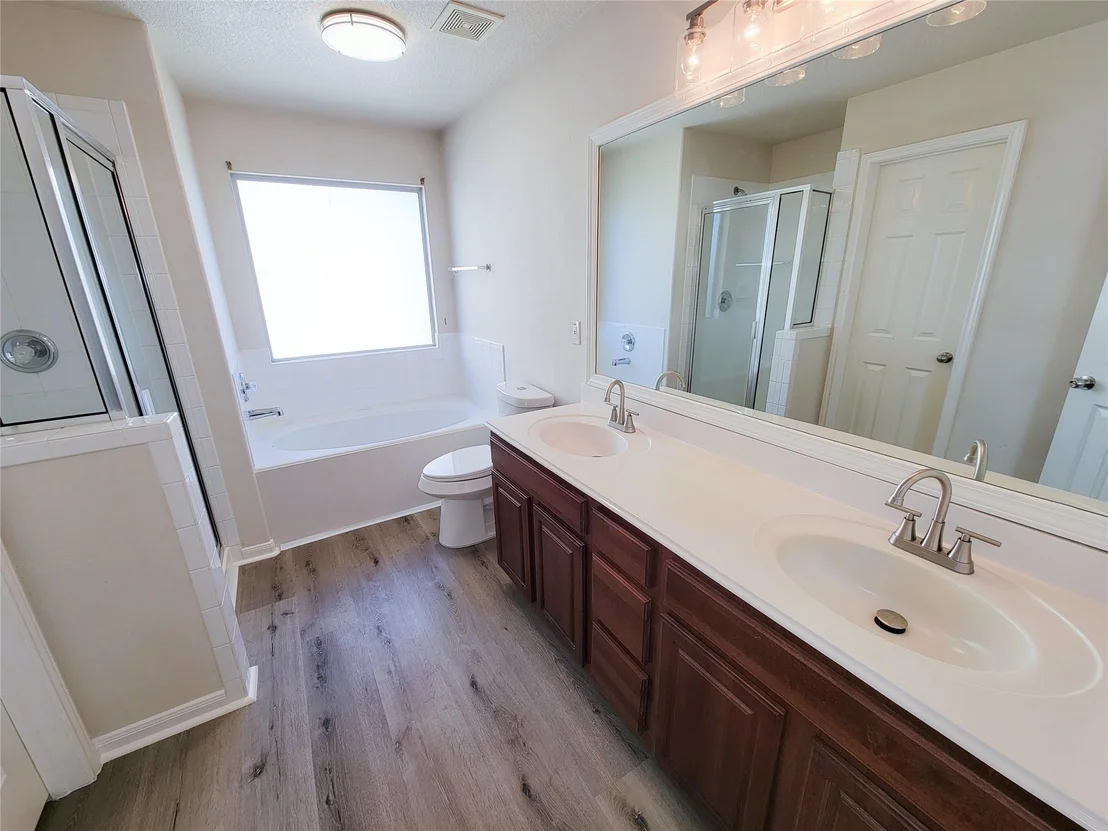 Photo of 26135 Hebron Lane