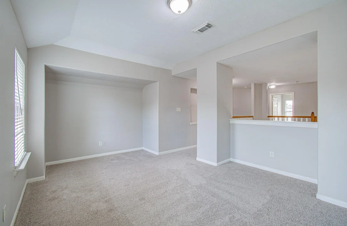 Photo of 19423 Bear Springs Drive