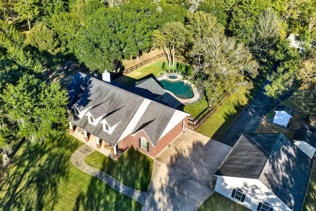 Photo of 33402 Hillside Drive