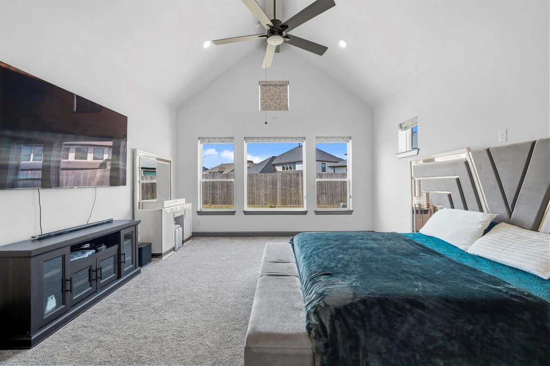 Photo of 2511 June Bug St