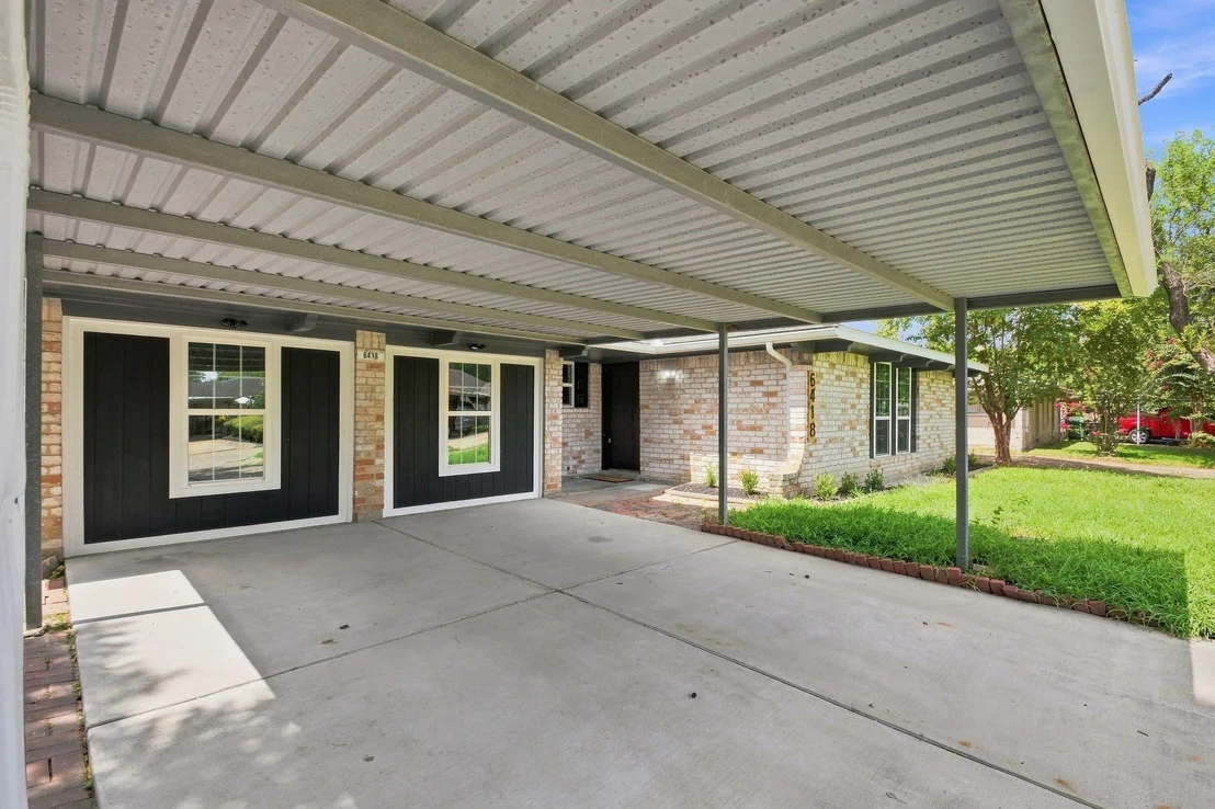 Photo of 6418 Silver Chalice Drive