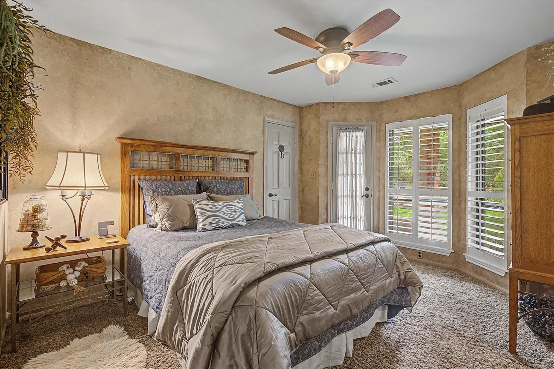 Photo of 11 Holly Tree Lane