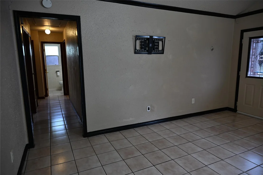 Photo of 252 Bastrop Street