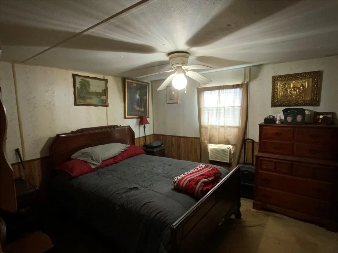Photo of 160 Tupelo S
