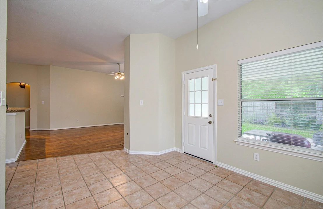 Photo of 18223 Heathridge Lane
