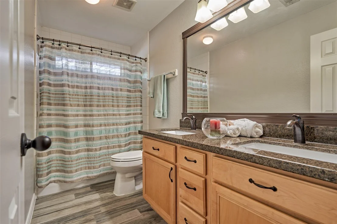 Photo of 7411 Nicholforest Lane