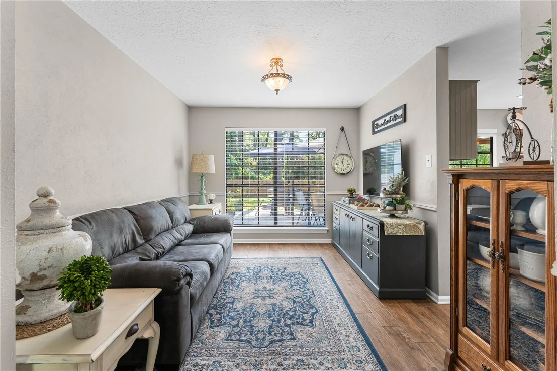Photo of 34 Eagle Rock Place