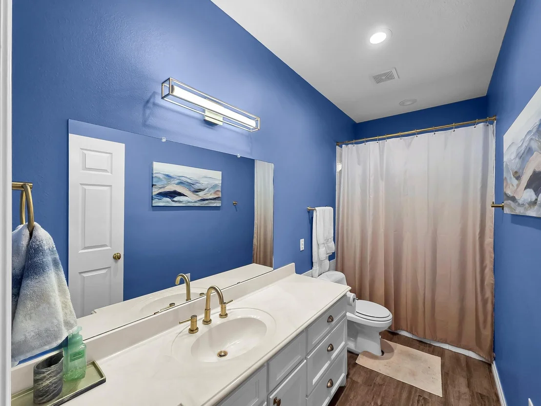 Photo of 520 Meadow Lane