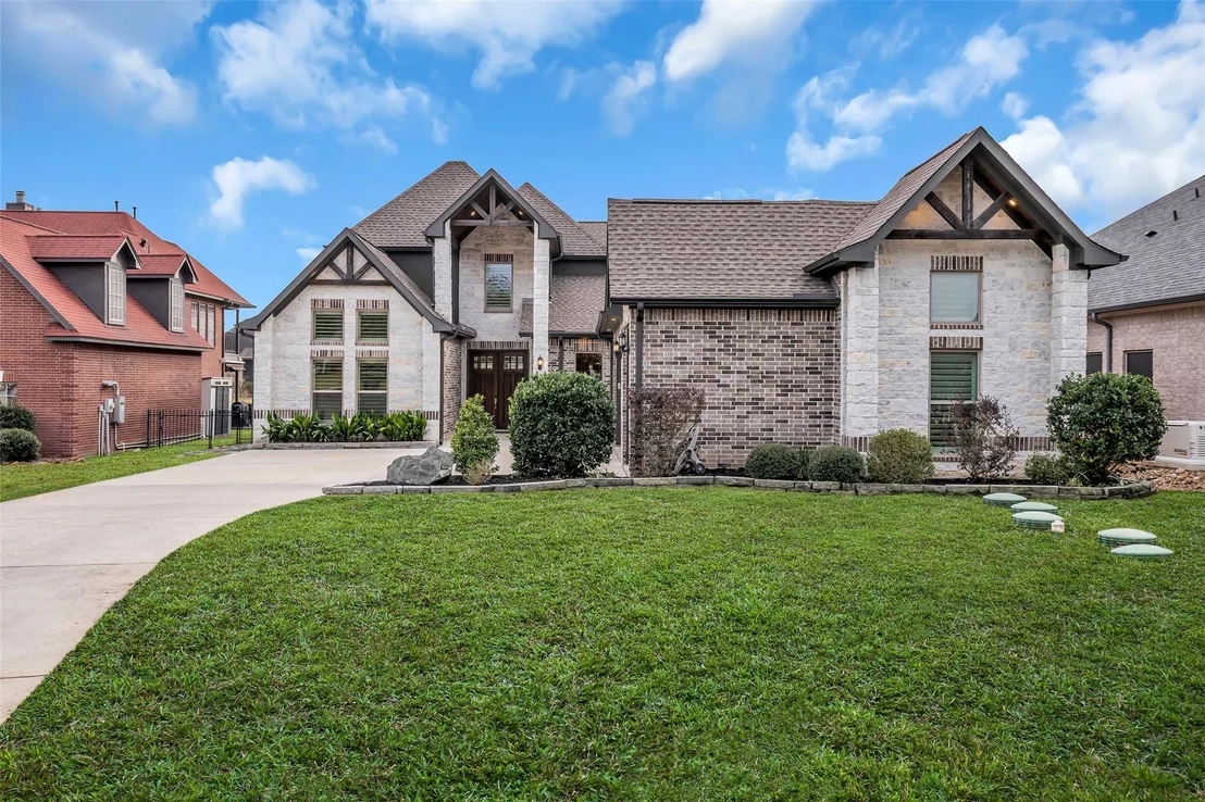 Photo of 11572 Grand Pine Drive