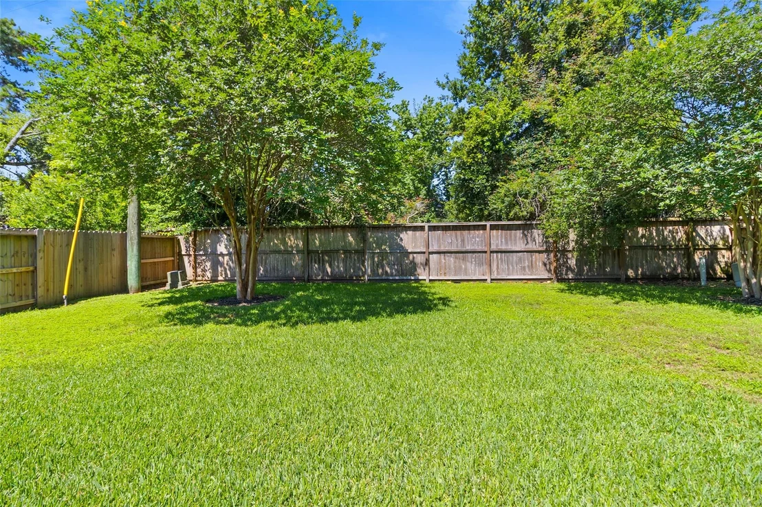 Photo of 24923 Pikecrest Drive