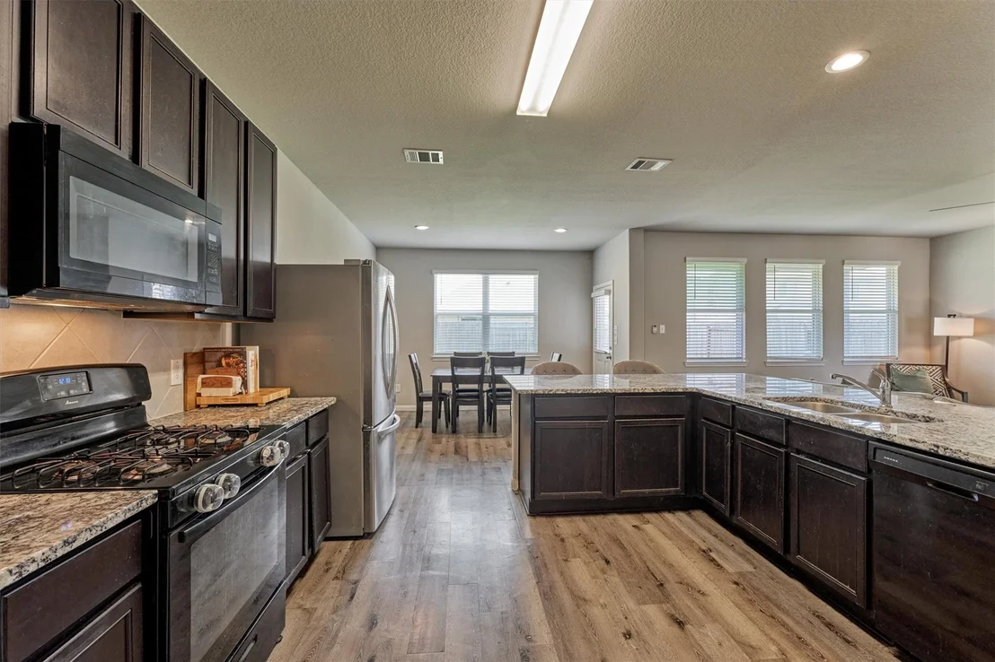 Photo of 25615 Brooklyn Lane