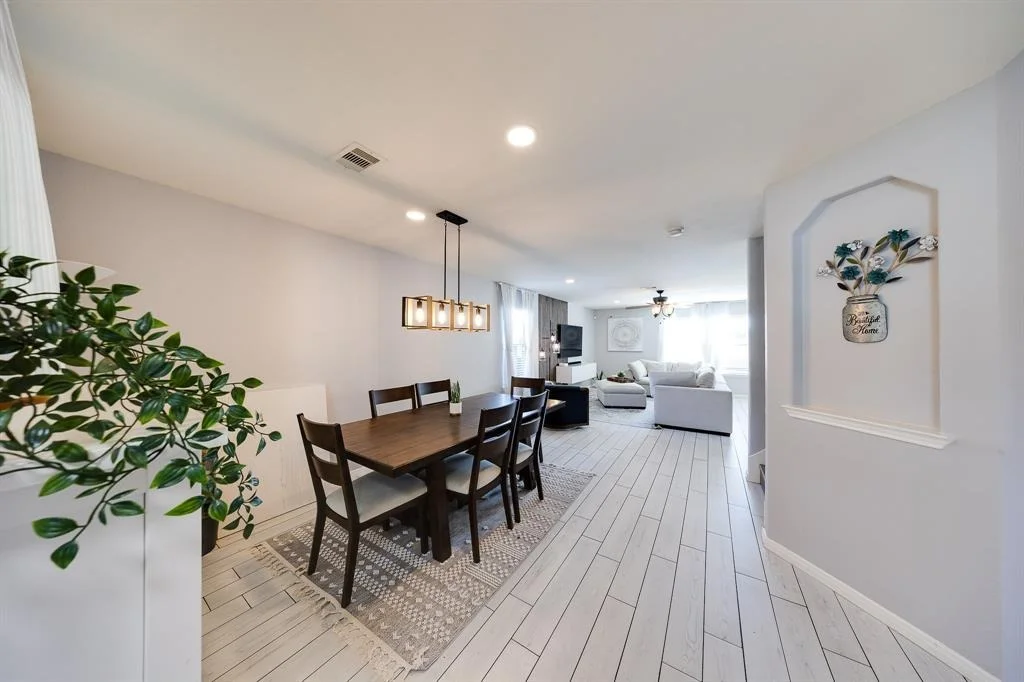Photo of 8106 Sweetstone Bluff Lane