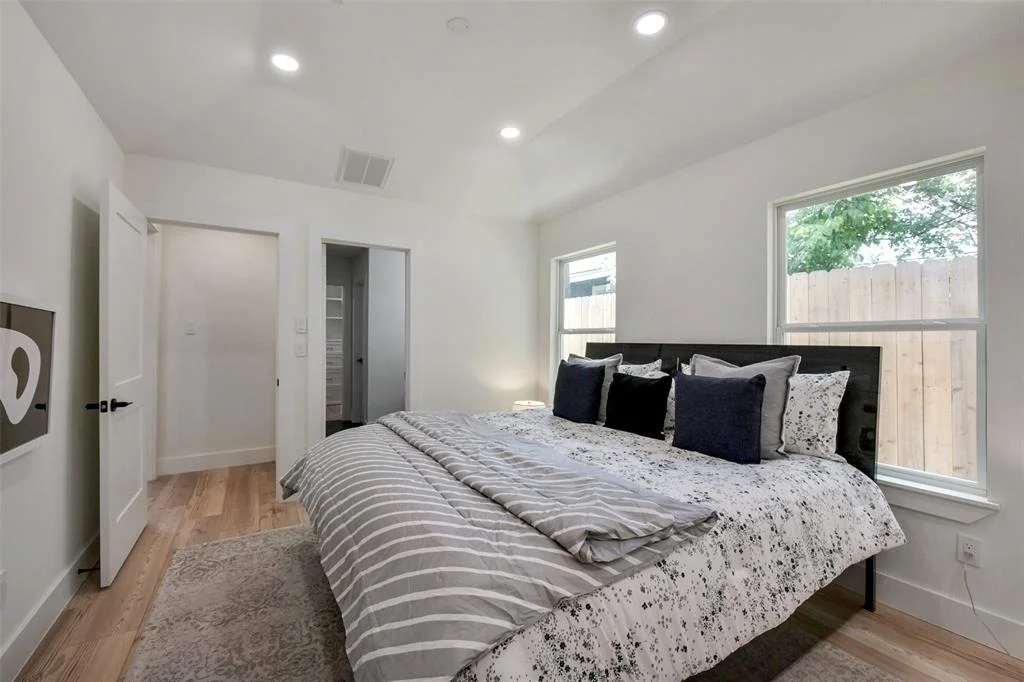 Photo of 2538 Roy Circle