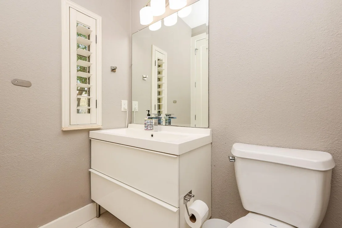 Photo of 2811 King Point View Lane