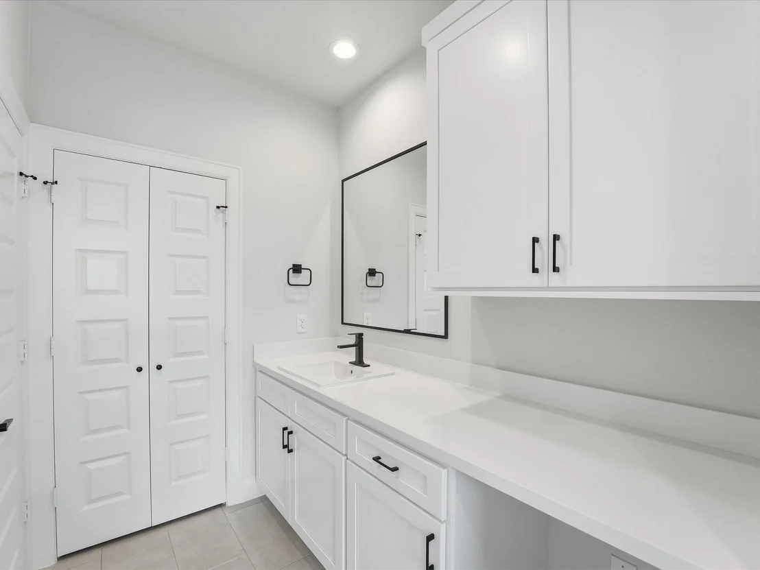 Photo of 9211 Fort George Street