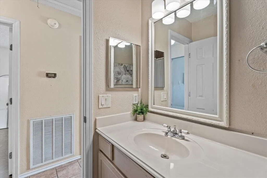 Photo of 9302 Kirkchapel Court